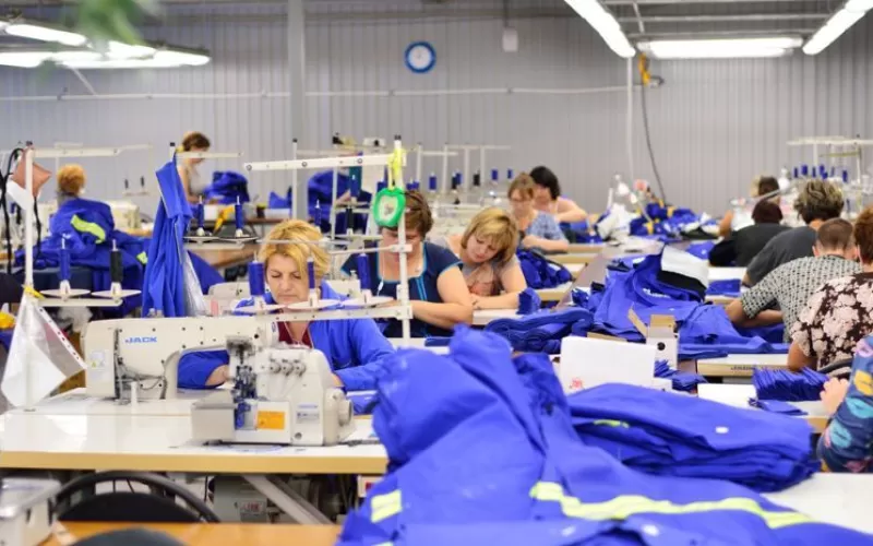 Cay&oacute; el precio de la ropa en Argentina y toc&oacute; su nivel m&aacute;s bajo desde 2016